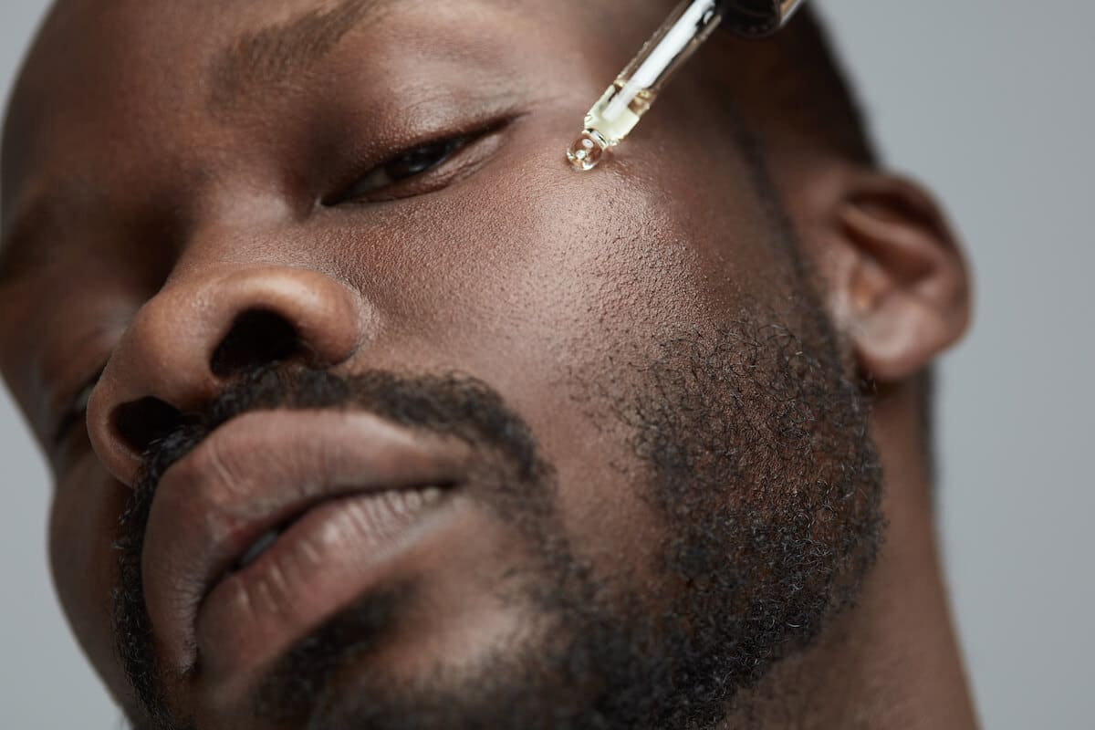 Summer Skincare Tips Most Guys Miss (Do This Instead)