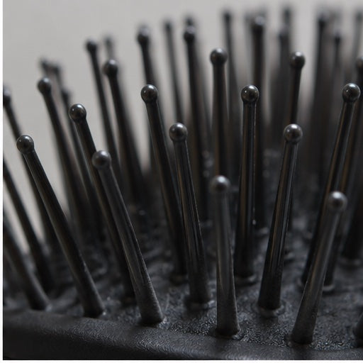 100+ long bristles